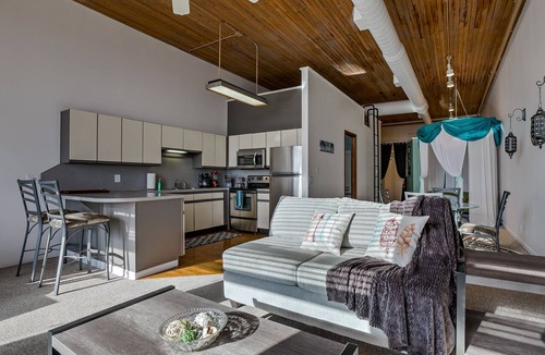 Old Market Condo | Condo in the Heart of Downtown Omaha!