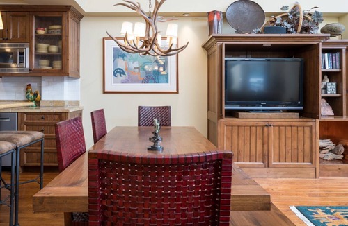 Ketchum Condo | Condo with Mountain Views and WIFI! Steps to Downtown!