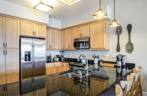 Sandpoint Condo | Contemporary Design w/Balcony-Seasons at Sandpoint