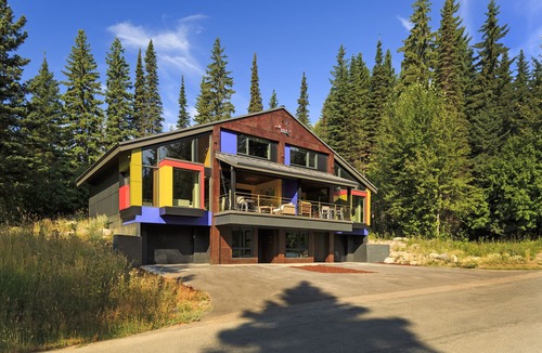 Whitefish House | Contemporary Luxury - 5BR/5.5BA-Steps to the Slopes