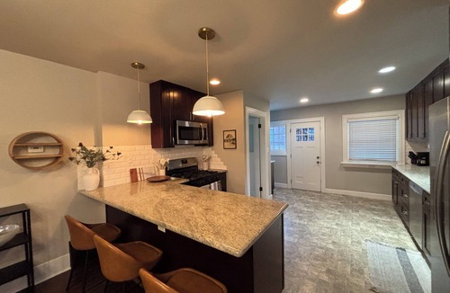 Spokane House | Conveniently Located, Walkable, 3BR Monroe District Mid Century Craftsman!