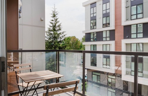 Totem Lake Apartment | Cool Kirkland 1BR w/Gym, Lounge, Balcony, A/C & W/D, by Blueground