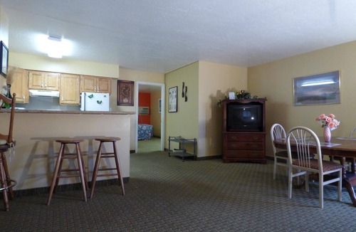 St. George Hotel | Coronada Inn and Suites