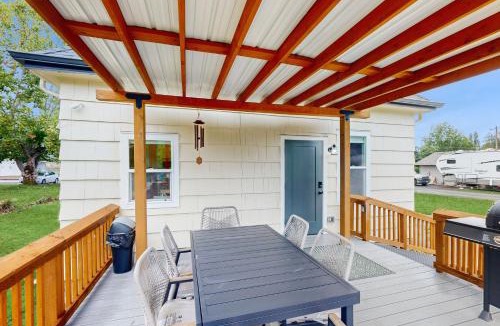Newberg House | Cottage 1910