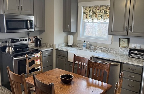 Dixon Springs Cottage | Cottage located on 200+ acre farm