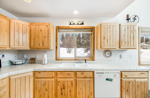 McCall Cottage | Cottage with gas grill, WiFi, fireplace, access to hot tub, pool, tennis court