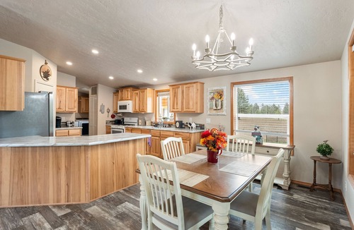 Deer Park House | Country living in a small town at the Redneck Ranch