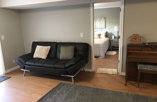 Albany Apartment | Country Living near Albany, Fresh & Sanitized