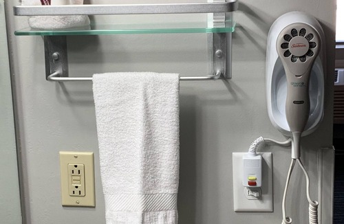 Council Bluffs Hotel | Countryside Inn & Suites