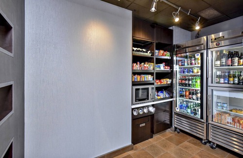 East End Hotel | Courtyard by Marriott Downtown Boise