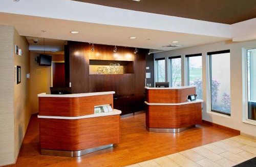 Lansing Hotel | Courtyard by Marriott Lansing