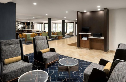 Greenway Hotel | Courtyard by Marriott Portland Beaverton