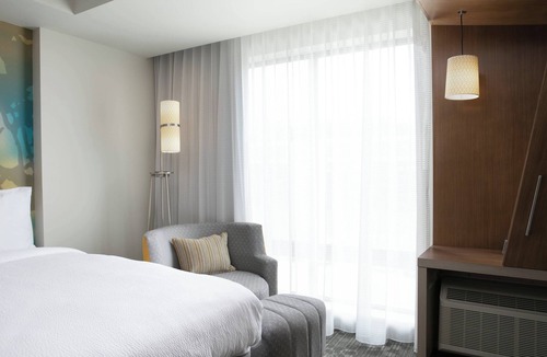 Sioux City Hotel | Courtyard by Marriott Sioux City Downtown/Convention Center