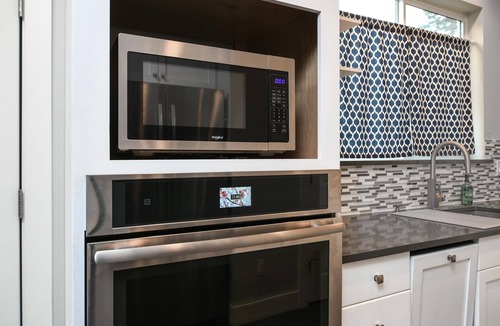 Five Corners House | 'Couve Guesthouse Suite Close to PDX