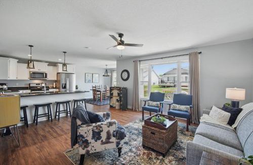 Winterset House | Covered Bridge Haven