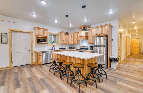 Afton House | Covered Patio, Creek & Mtn Views: Afton Nature Hub