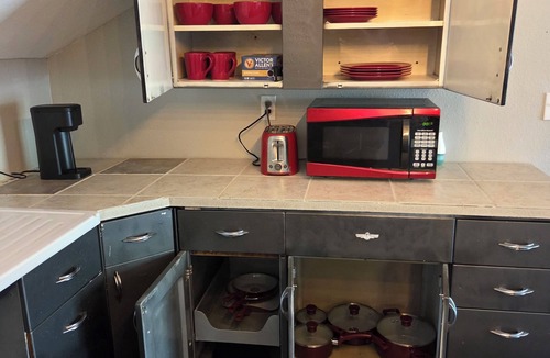 Pinehurst Apartment | Cozy 1-bedroom apartment in charming Pinehurst with room for a camping trailer