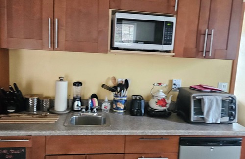 Colville Apartment | Cozy 1-bedroom apartment in fantastic Colville with AC