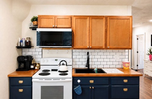Old Town Pocatello House | Cozy 2-bedroom home within walking distance to downtown shops and dining!