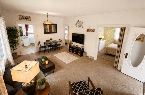 New Rockford House | Cozy 2-bedroom house in New Rockford with AC - only 23 miles South Devils Lake!