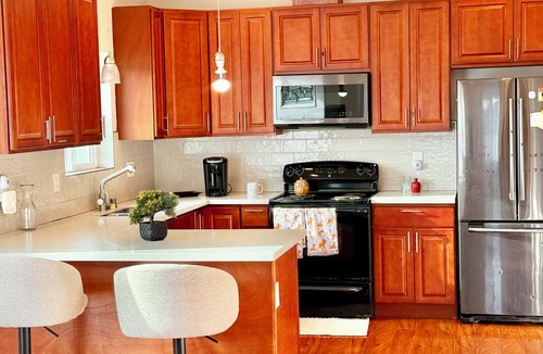 SeaTac House | Cozy 2-bedroom house in gorgeous SeaTac with AC