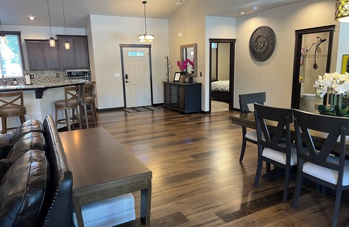 Cle Elum House | Cozy 2+ bedroom riverfront house in tranquil Cle Elum. Your home away from home.