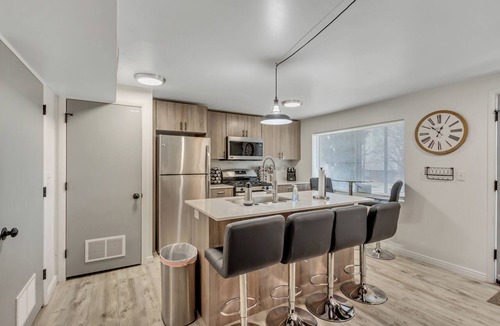 Downtown Salt Lake City Apartment | Cozy 2BR/1BA Downtown SLC stay with fast Wi-Fi & great location