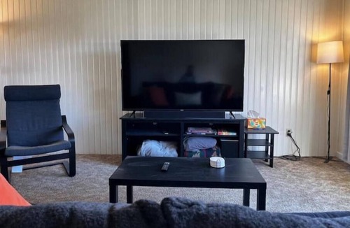 Medford Apartment | Cozy 2BR w/ laundry + kitchen + self check-in