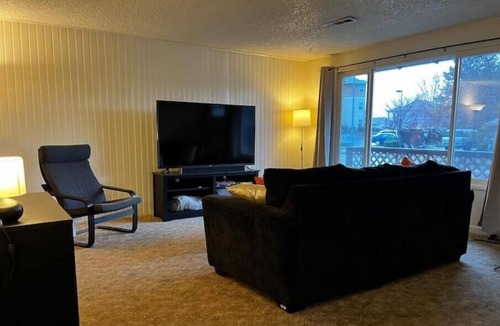 Medford Apartment | Cozy 2BR w/ laundry + kitchen + self check-in