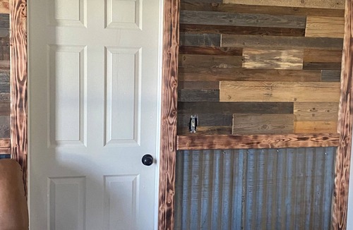 Glade Park Cabin | Cozy 3-bedroom cabin in peaceful Glade Park with WiFi, Heating & AC units