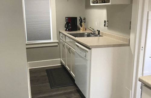 Spokane Apartment | Cozy Apartment near Audubon Park, Great Restaurants, and Golf