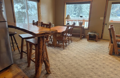 Riggins Hot Springs Cabin | "Cozy Backcountry Cabin Retreat with Rustic Charm" on the Secesh River