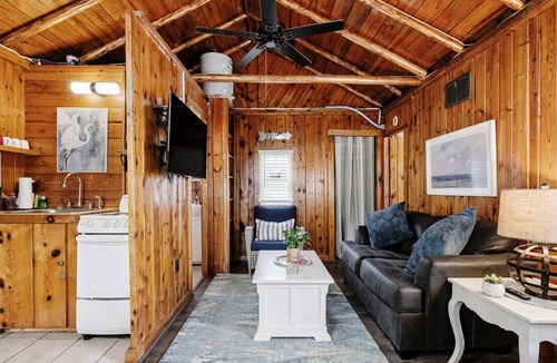 Oscoda Cabin | Cozy Beach Cabin by Lake Huron w/Fire Pit