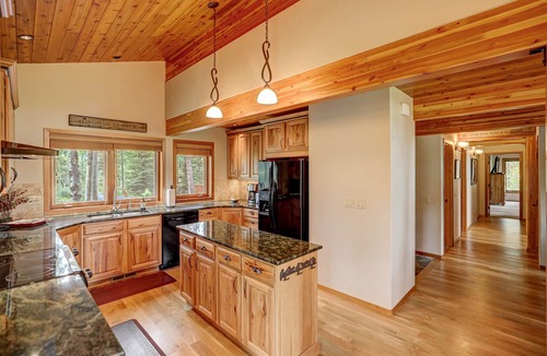 New Meadows Cabin | Cozy cabin in the heartland of outdoor recreation for every age and ability.