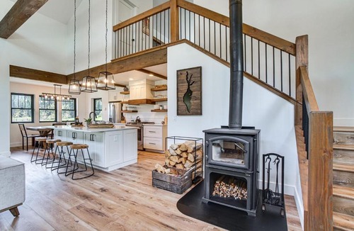 Tamarack Resort House | Cozy Cabin Nestled at the Base of Tamarack Resort!