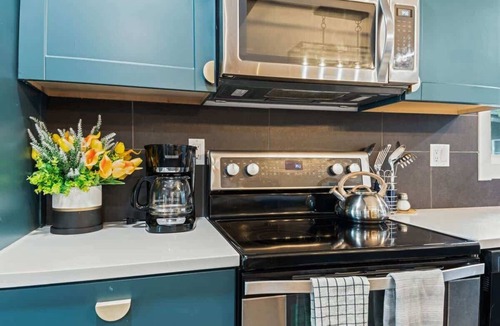 Caldwell House | Cozy Caldwell Retreat | Golf Course Views Near Downtown