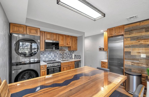 New Meadows Condo | Cozy condo on the 9th Hole of Meadow Creek Golf Course in charming New Meadows