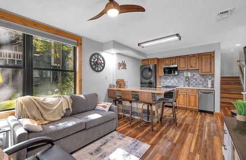 New Meadows Condo | Cozy condo on the 9th Hole of Meadow Creek Golf Course in charming New Meadows