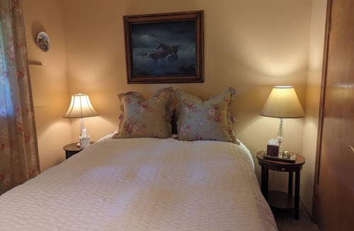 Driggs House | Cozy cottage- easy access to Targhee.