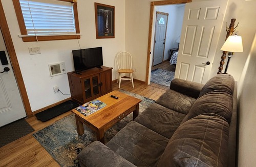 Bozeman Cottage | Cozy Cottage - Summer Basecamp