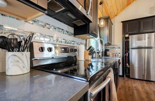 Mount Hood Village Cottage | Cozy Cottage near Mt. Hood