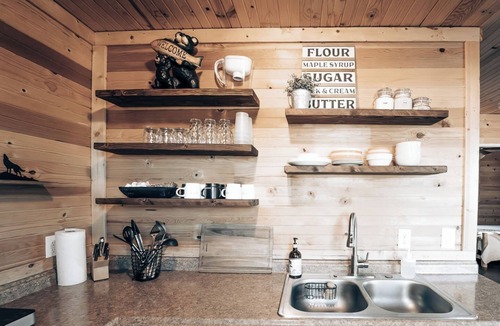 Williams Cabin | Cozy Cub Cabin, Wilderness Retreat Williams AZ near Grand Canyon, Fire pit