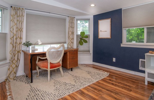 Garden District House | Cozy Downtown CDA Bungalow- Walk to Everything!