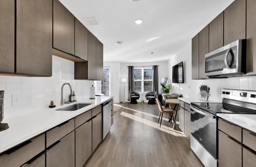 Avondale Apartment | Cozy Flat with Pool, Gym, and Stunning City Views