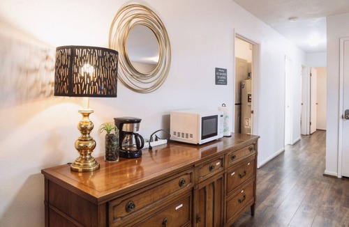 Oak Harbor House | Cozy Garden 4BR/1BA Lower Unit w/Ocean Views