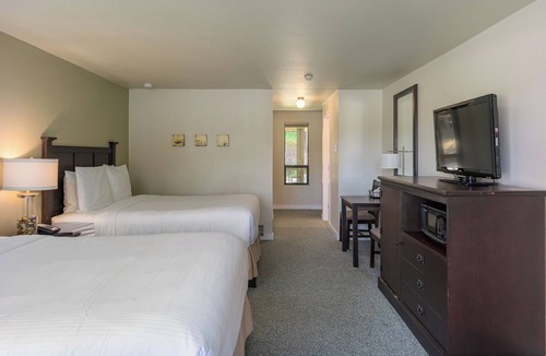 Rosario Hotel | Cozy Harborside Stay | Secluded Orcas Island Getaway- Harborside 2342