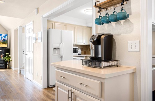 Coeur d'Alene House | Cozy Home 1 Mile to Downtown CDA & Lake – King Beds and an EV Charger!