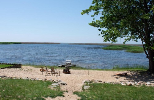 Au Gres House | Cozy Home Lake Huron II