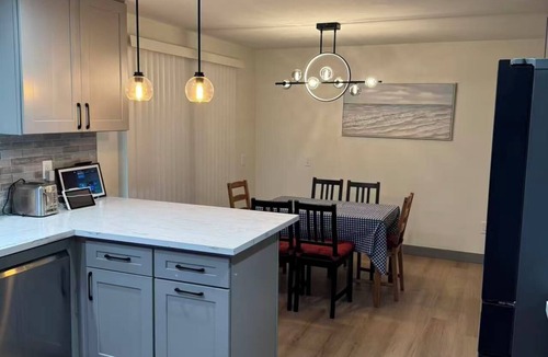 Kenmore House | Cozy Kenmore Home Near beach