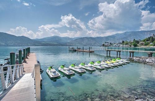Wapato Point House | Cozy Manson Condo on Lake Chelan w/Pool Access!